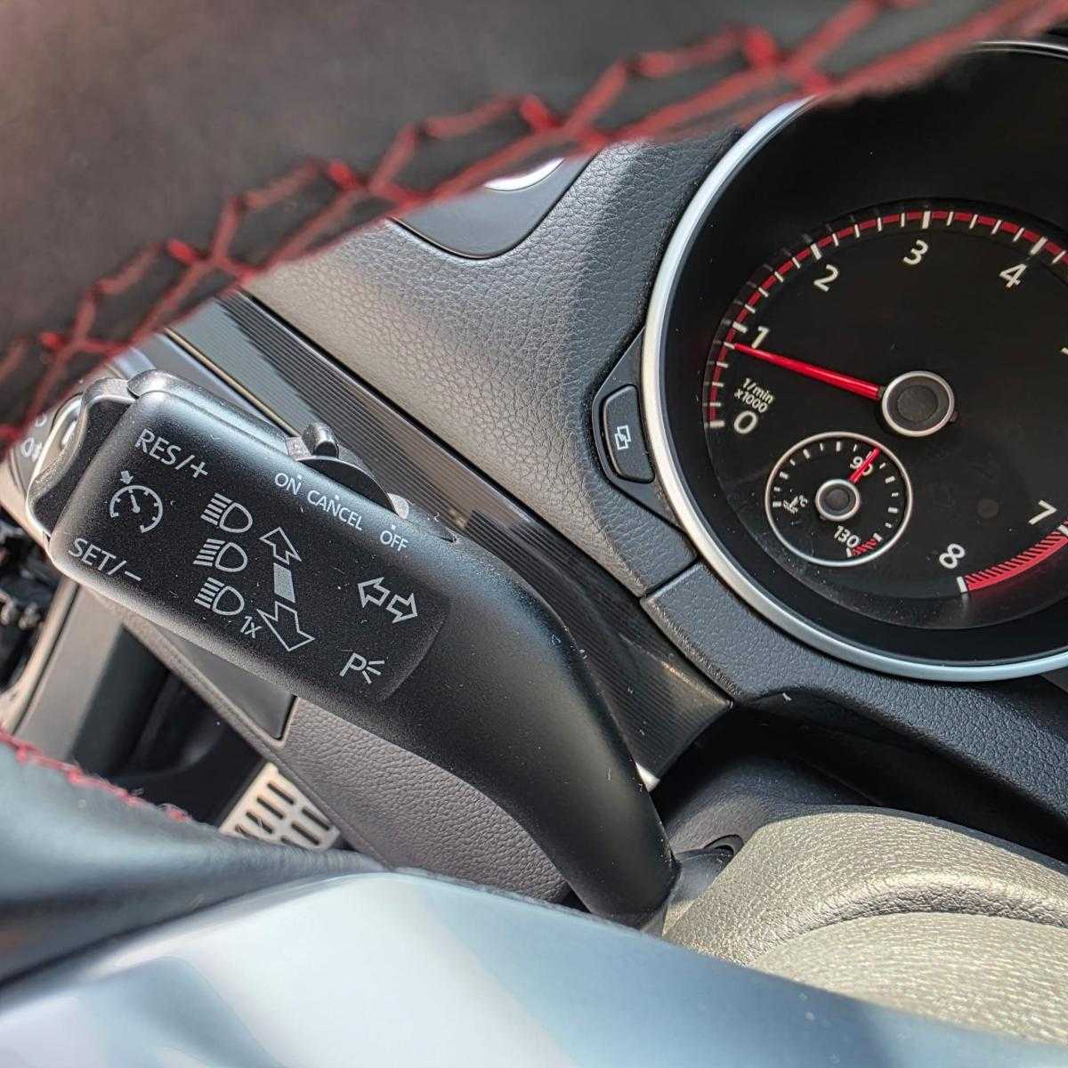 volkswagen-golf-2010-gasolina-1984cc