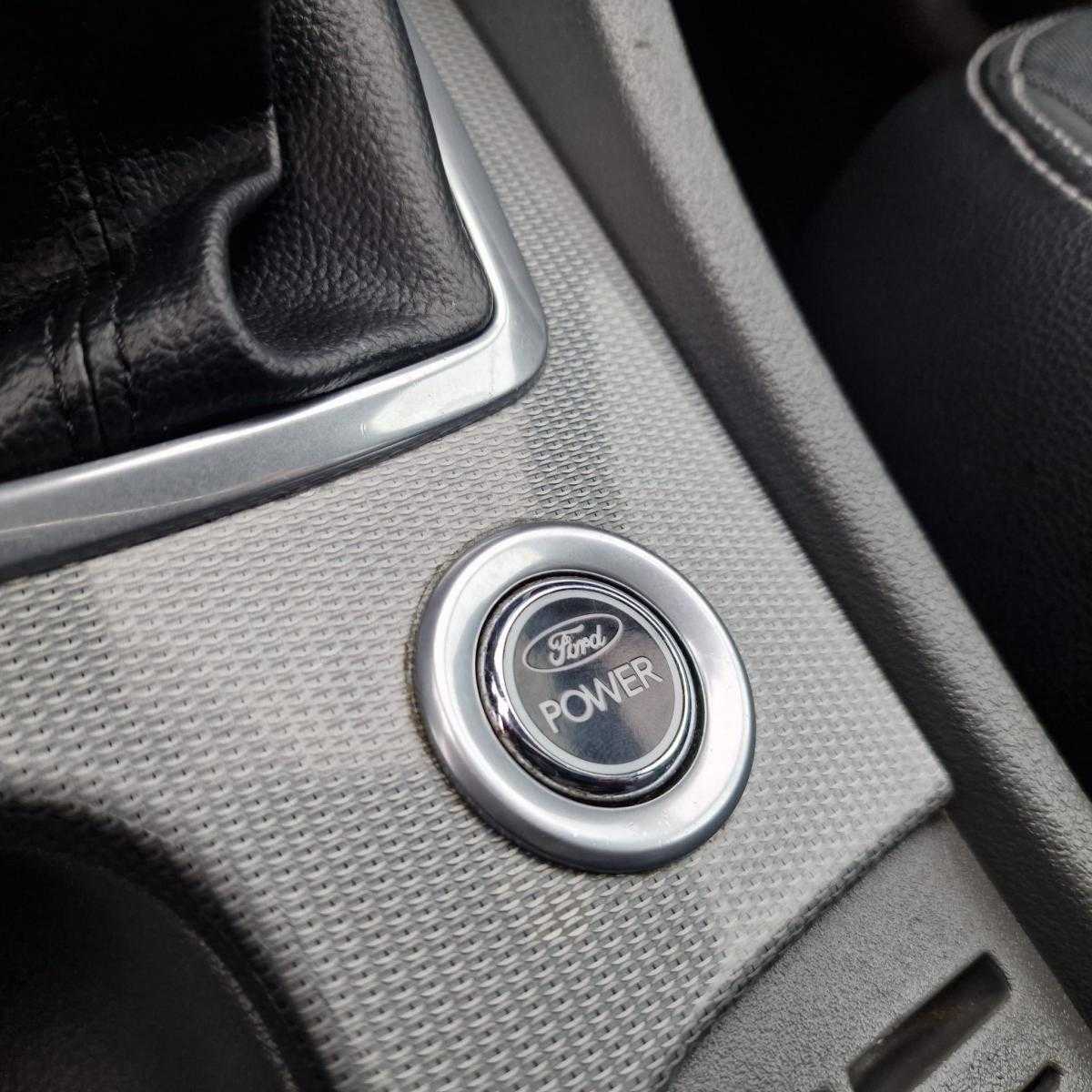 ford-focus-sw-2011-diesel-1560cc