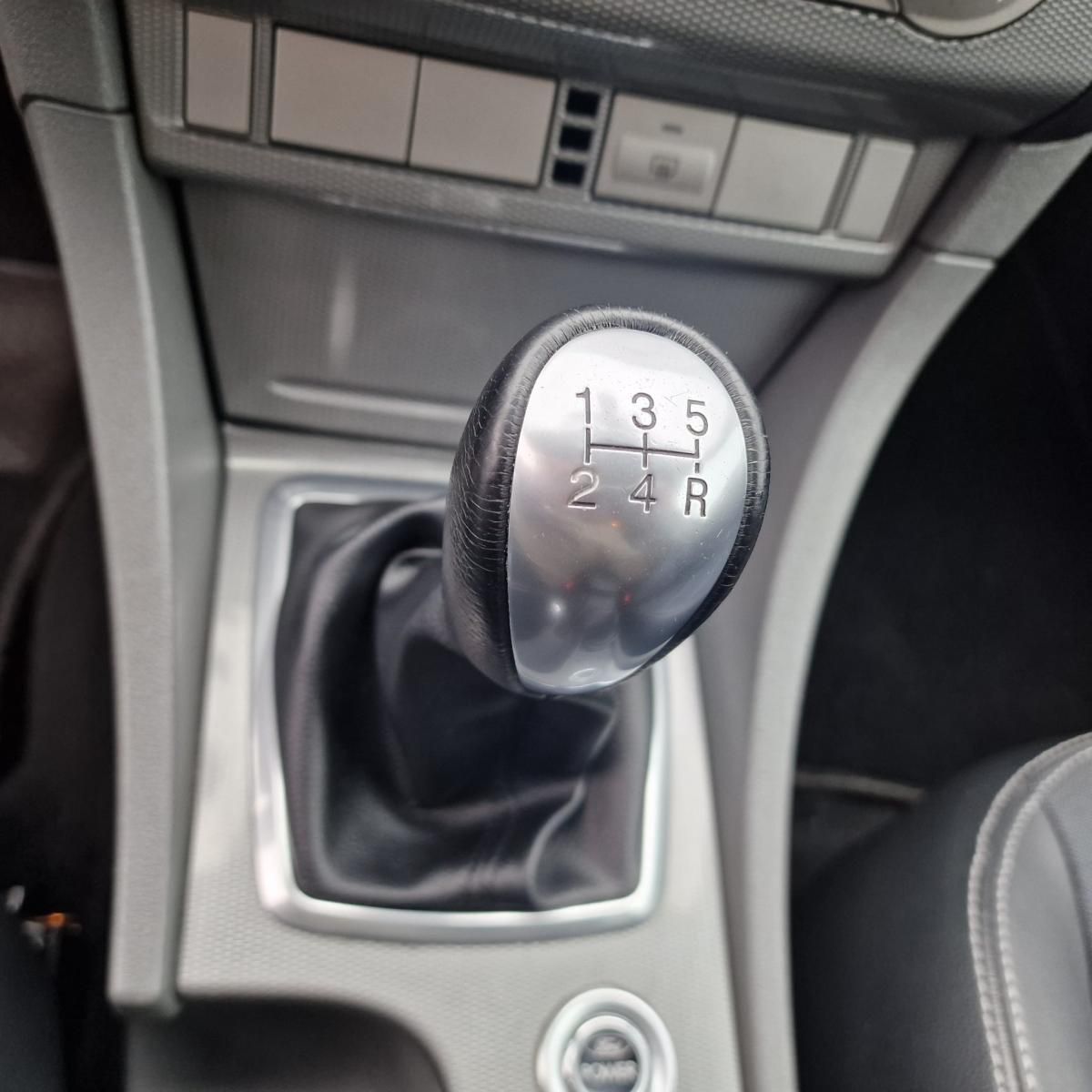 ford-focus-sw-2011-diesel-1560cc