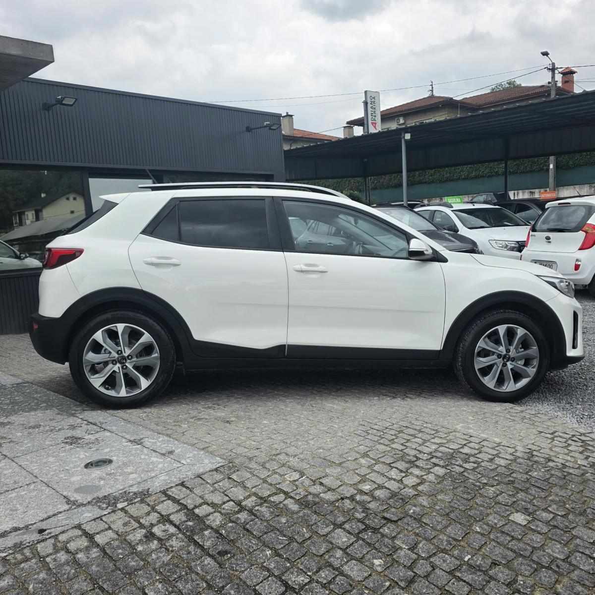 kia-stonic-2018-gasolina-1368cc