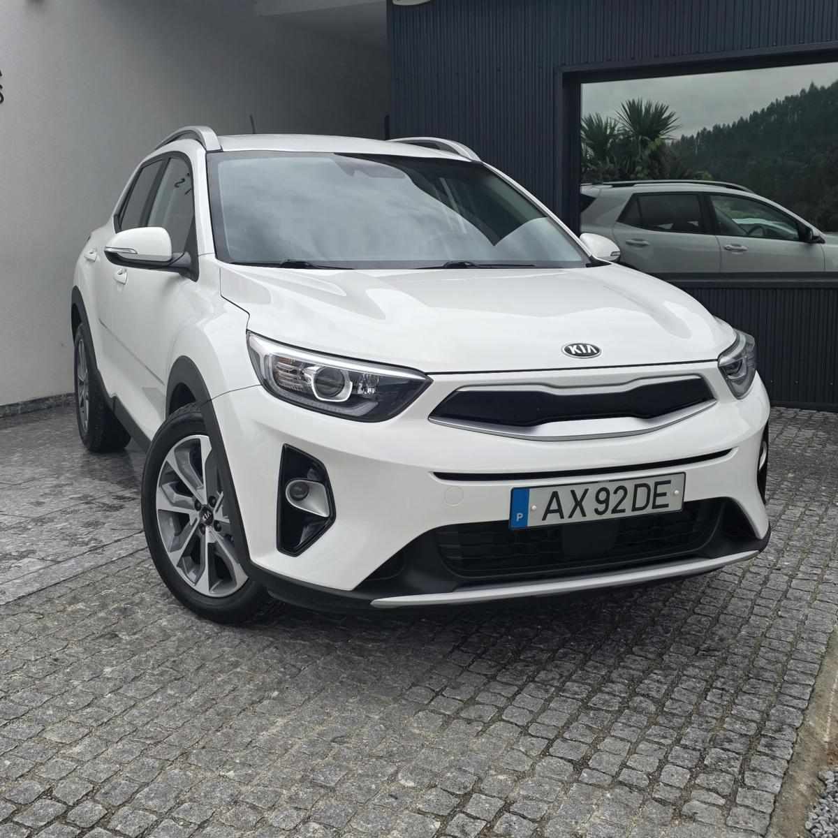 kia-stonic-2018-gasolina-1368cc