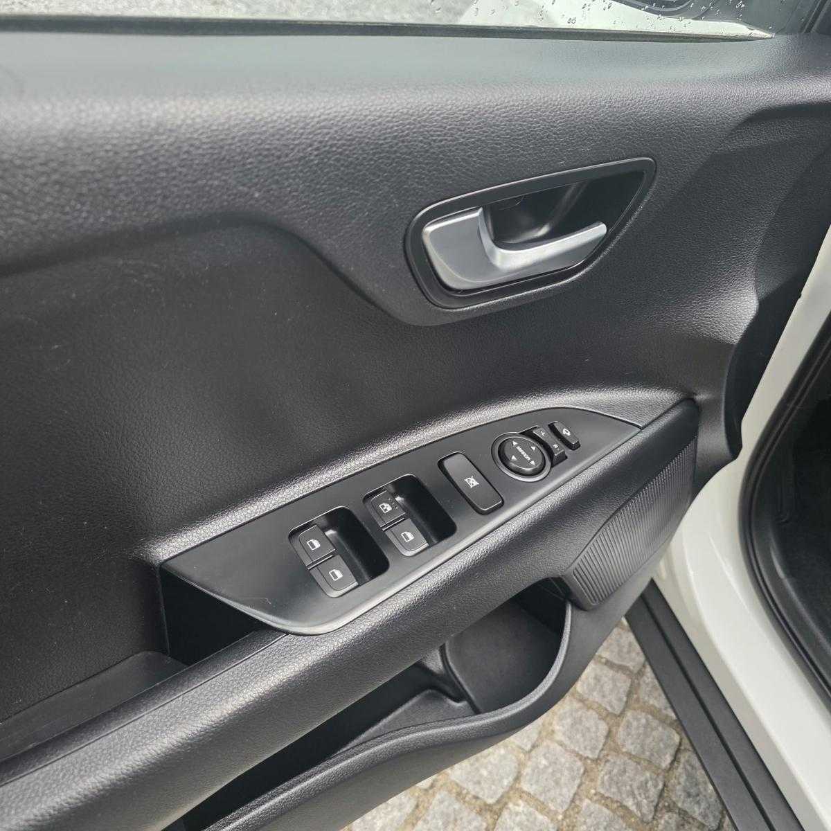 kia-stonic-2018-gasolina-1368cc