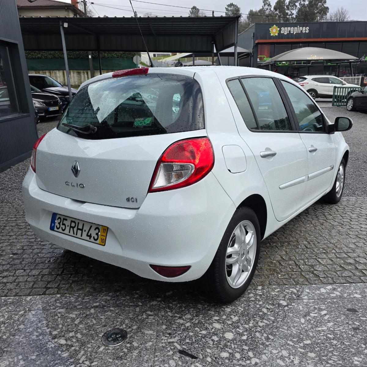 renault-clio-2011-diesel-1461cc