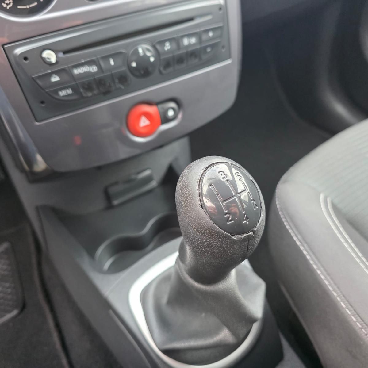 renault-clio-2011-diesel-1461cc