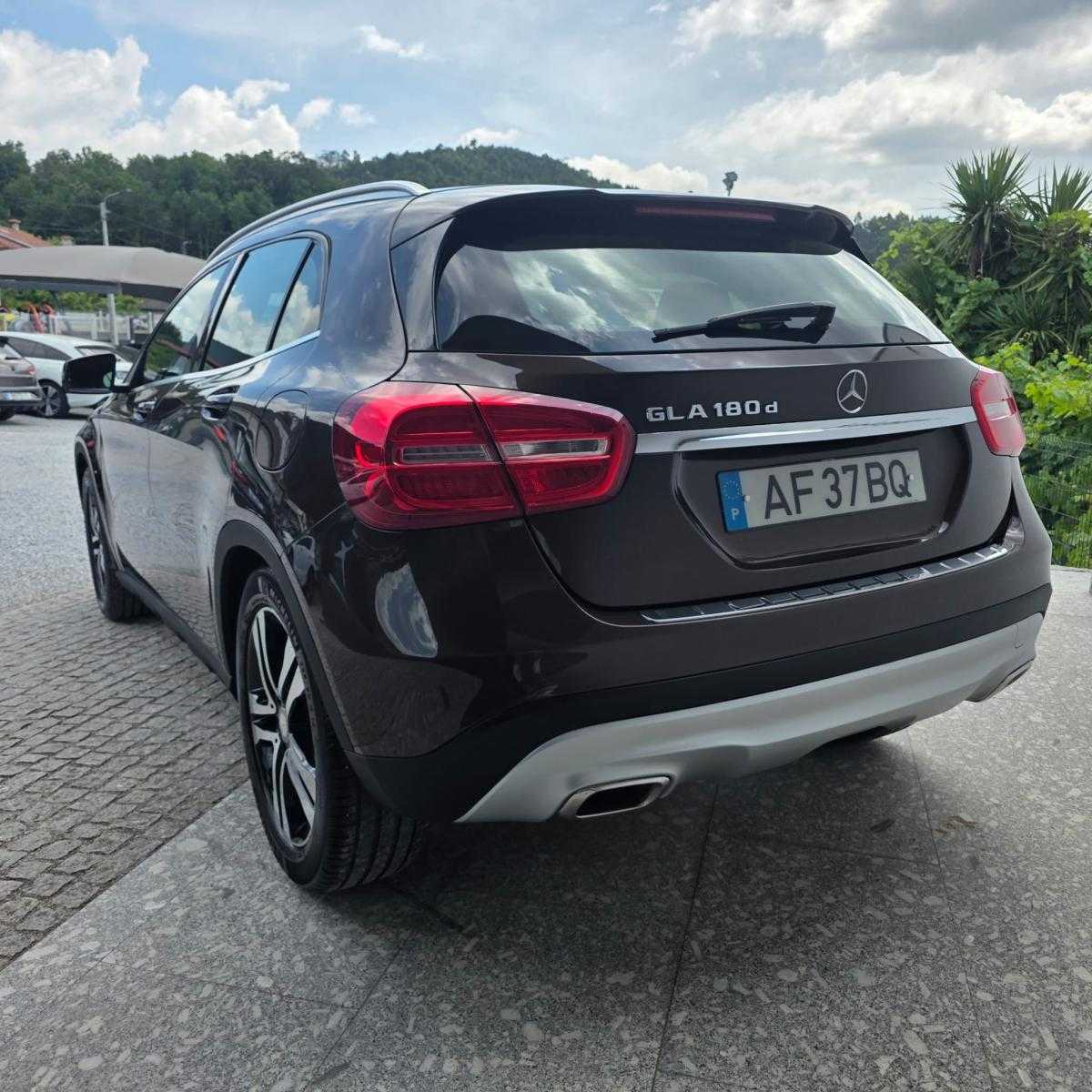 mercedes-benz-gla-2016-diesel-1461cc