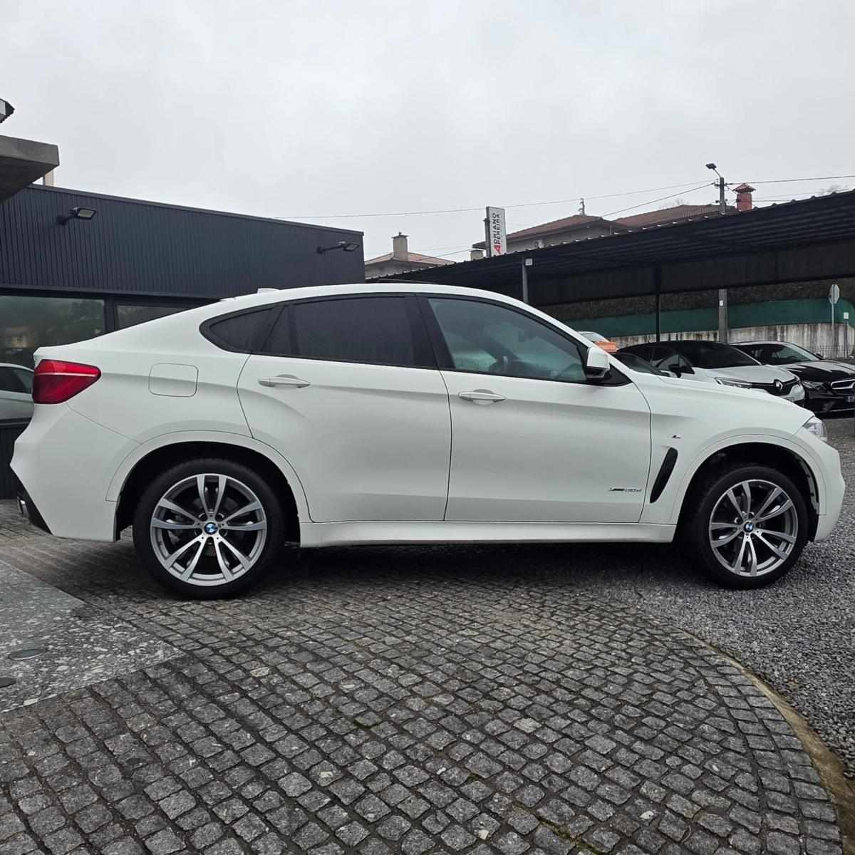 bmw-x6-2018-diesel-2993cc