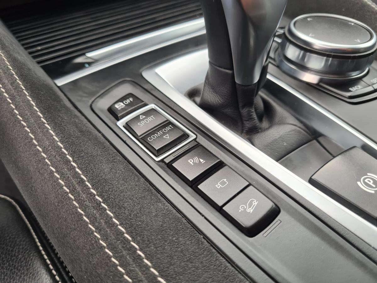 bmw-x6-2018-diesel-2993cc