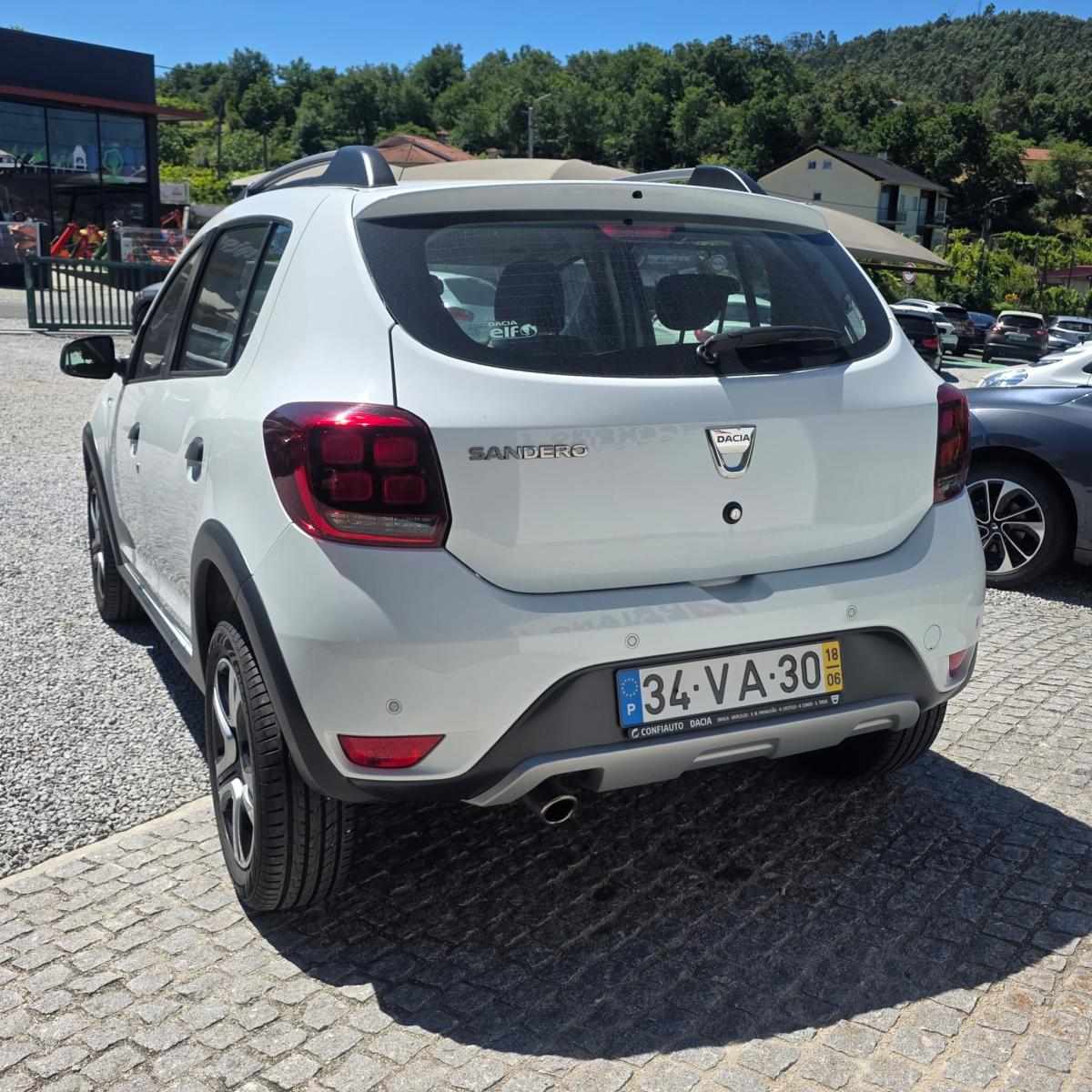 dacia-sandero-2018-gasolina-898cc