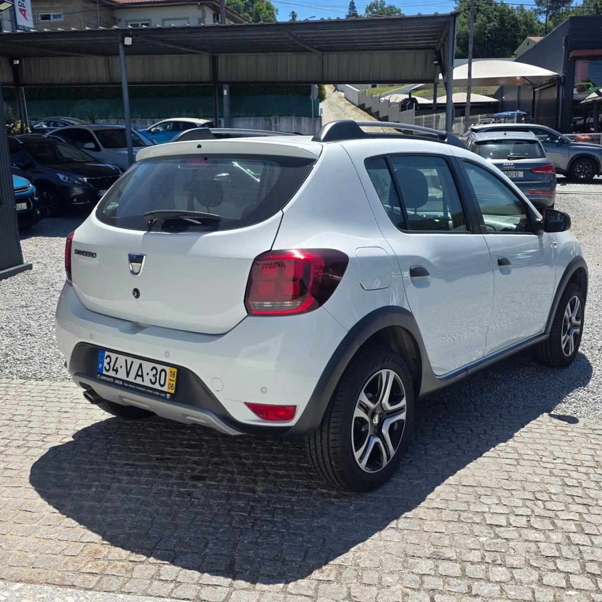 dacia-sandero-2018-gasolina-898cc