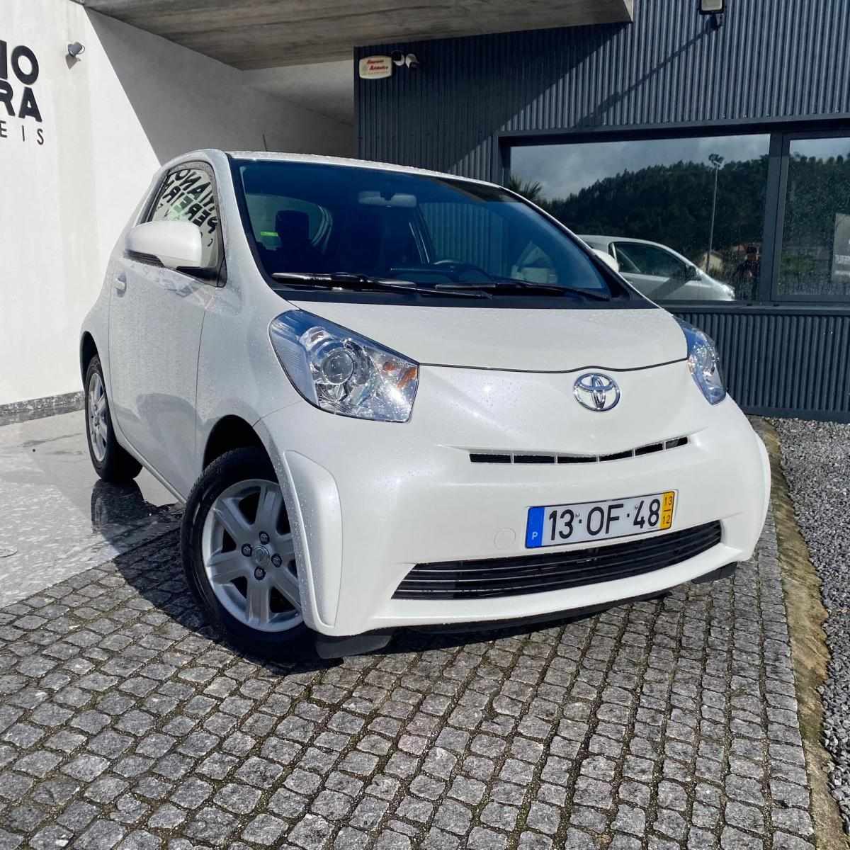 toyota-iq-2013-gasolina-998cc