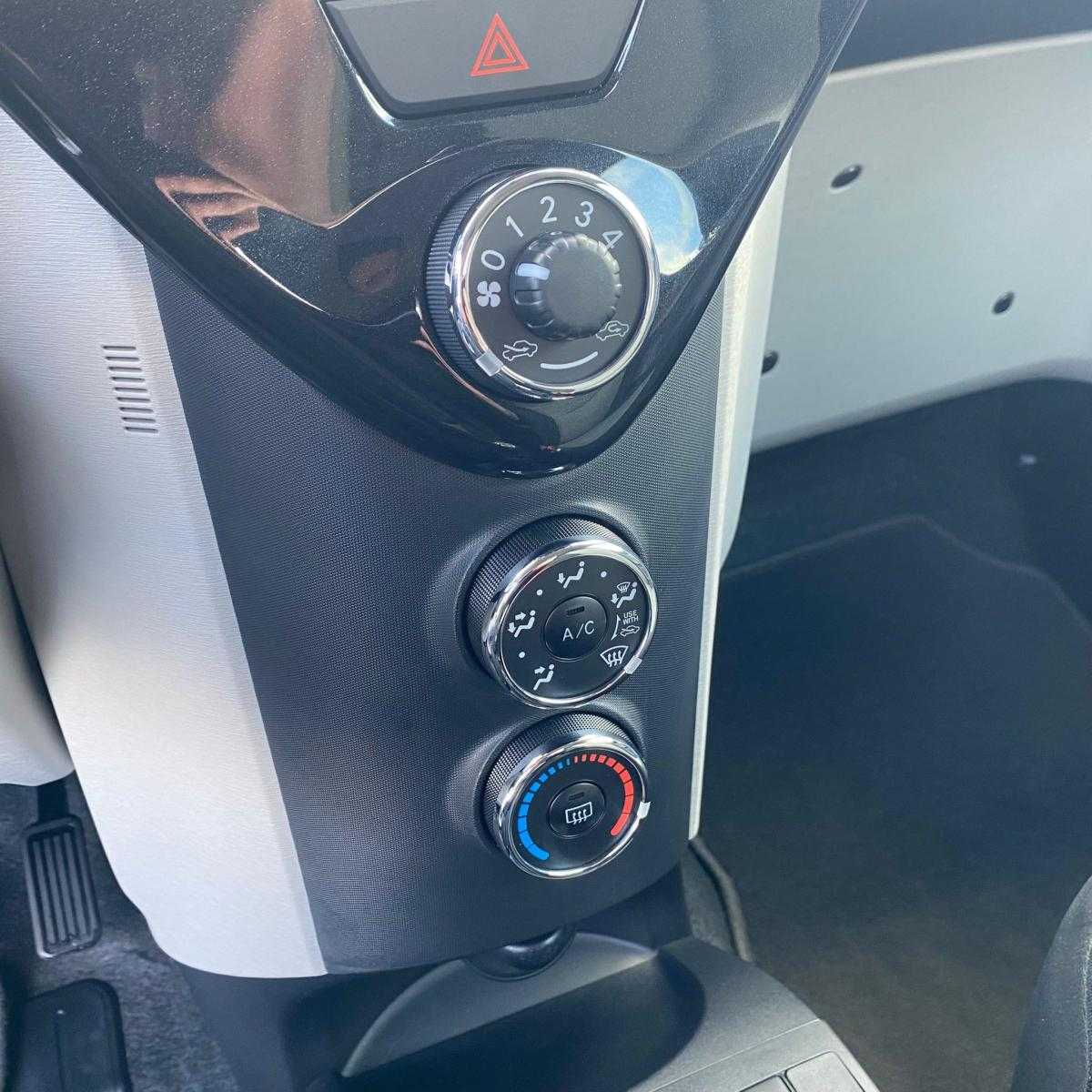 toyota-iq-2013-gasolina-998cc