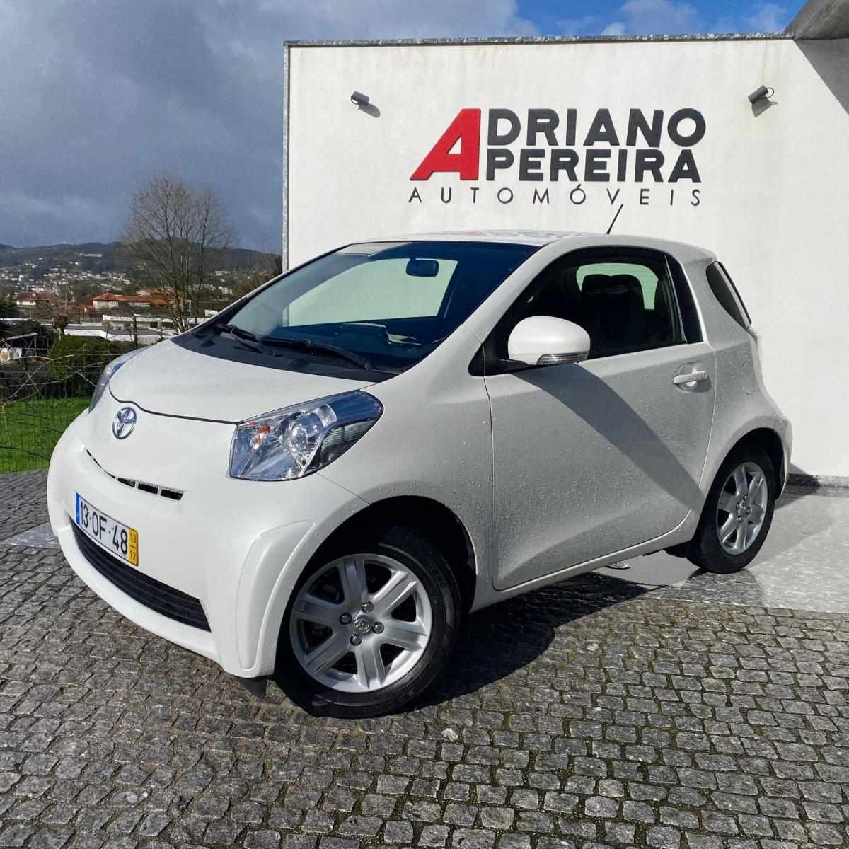 toyota-iq-2013-gasolina-998cc