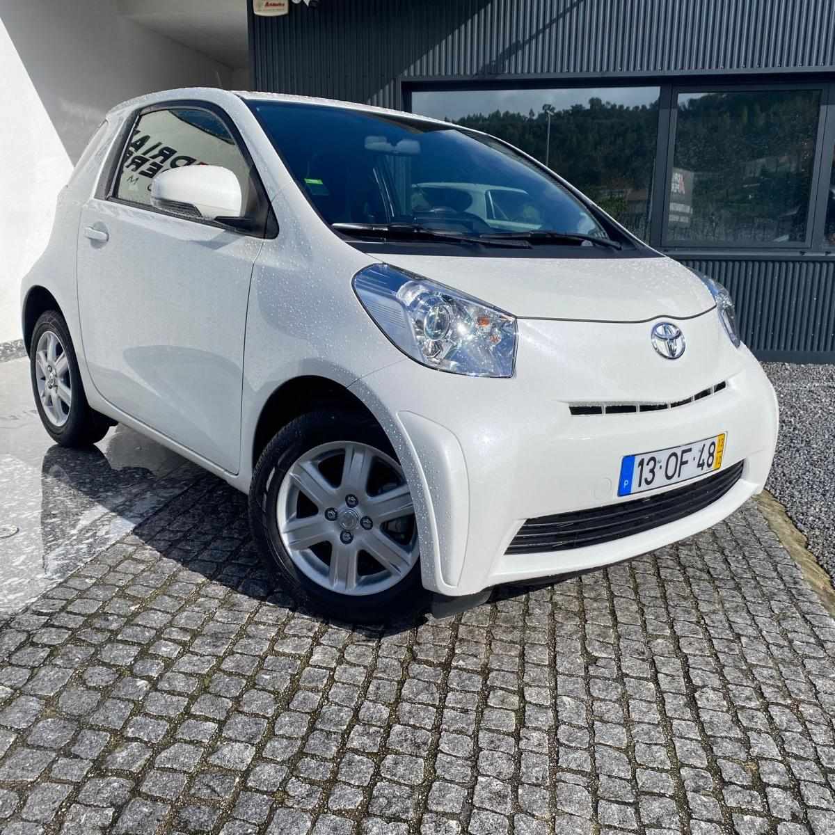 toyota-iq-2013-gasolina-998cc
