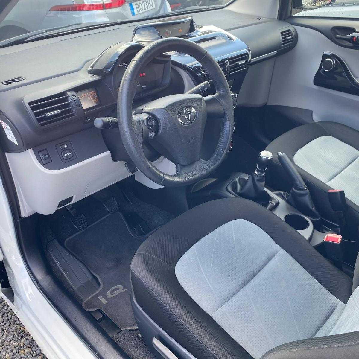 toyota-iq-2013-gasolina-998cc