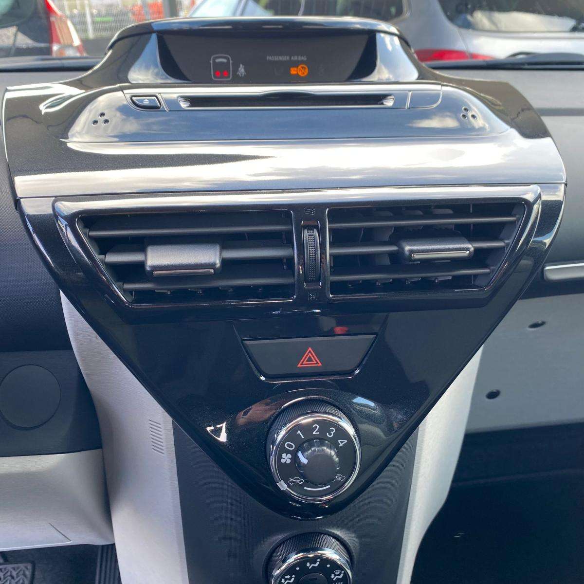 toyota-iq-2013-gasolina-998cc