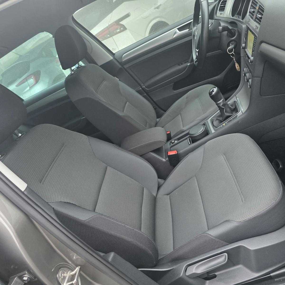 volkswagen-golf-variant-2016-diesel-1598cc