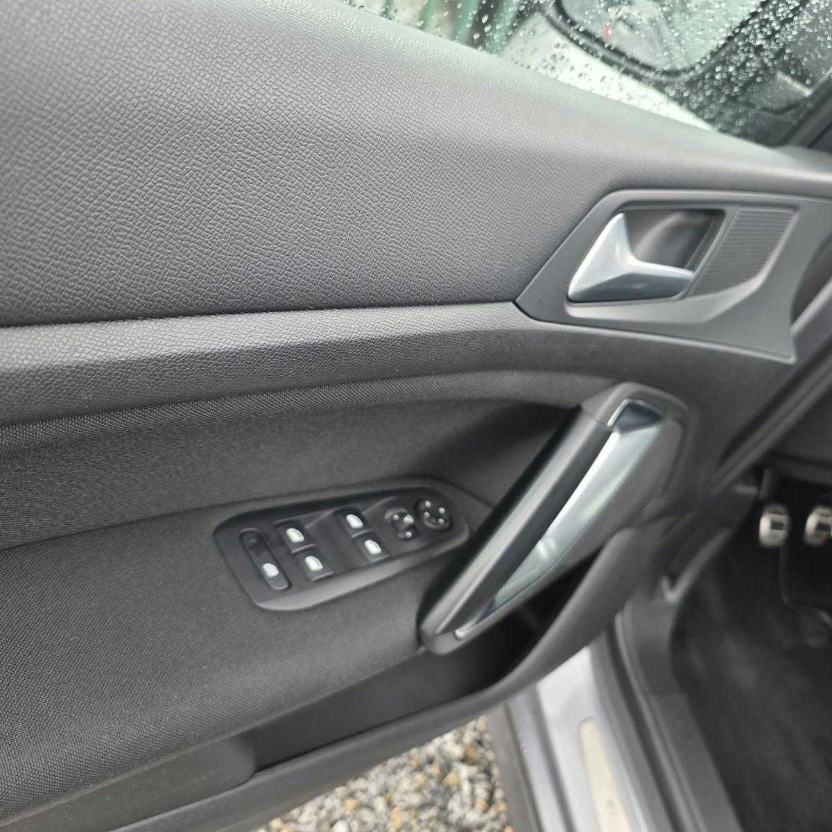 peugeot-308-2016-diesel-1560cc