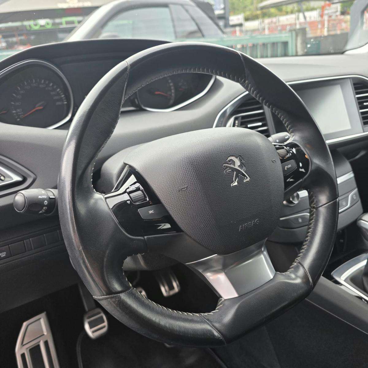 peugeot-308-2016-diesel-1560cc