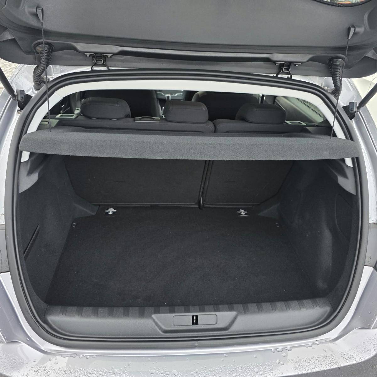 peugeot-308-2016-diesel-1560cc