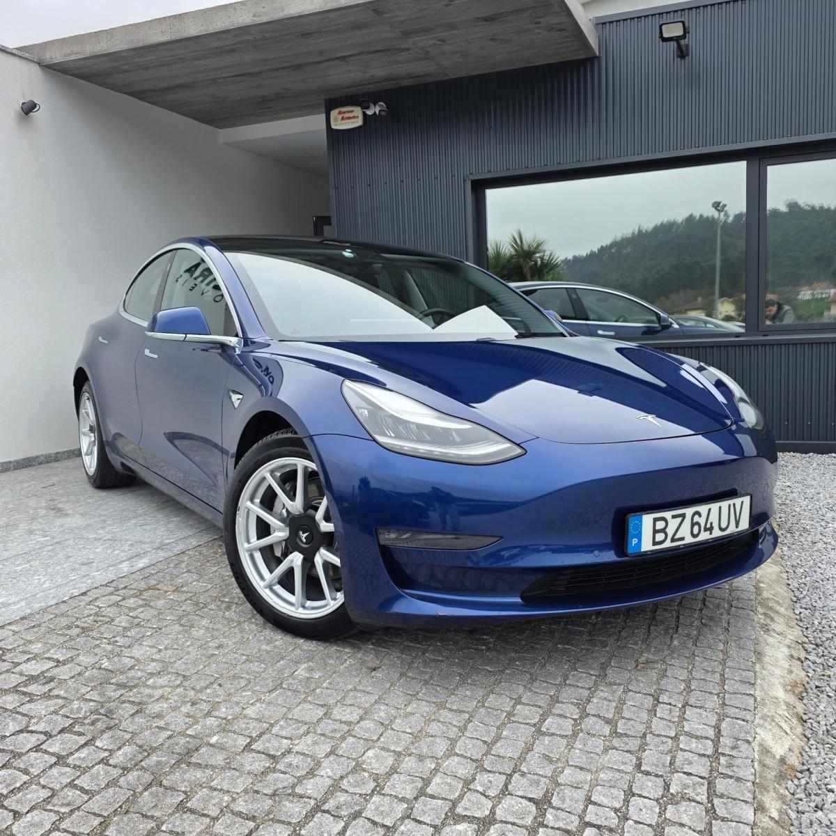 tesla-model-3-2019-eletrico-500cc