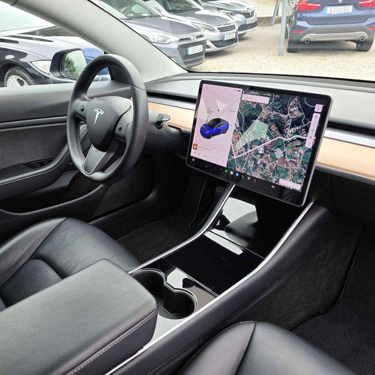 tesla-model-3-2019-eletrico-500cc