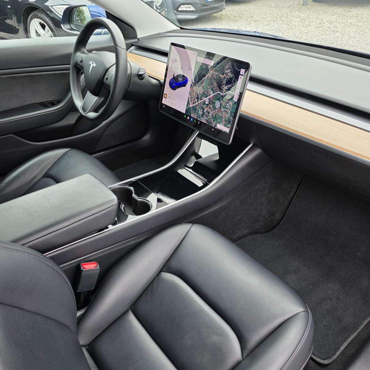 tesla-model-3-2019-eletrico-500cc