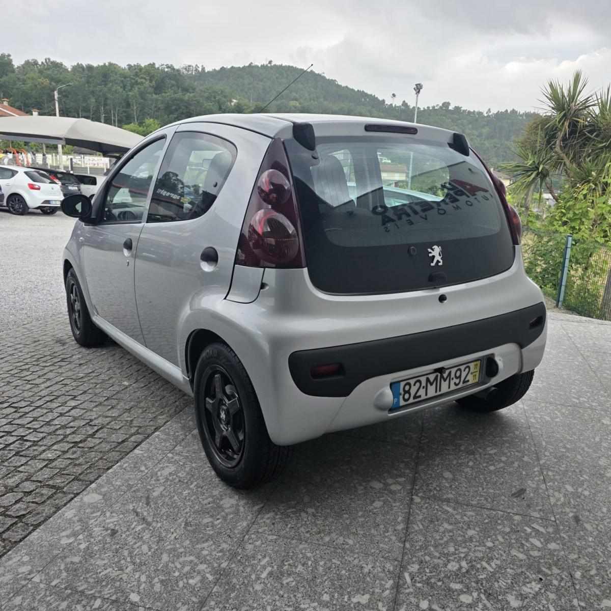 peugeot-107-2011-gasolina-998cc