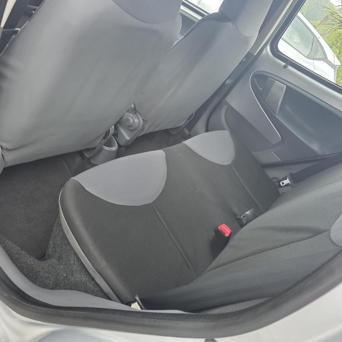 peugeot-107-2011-gasolina-998cc