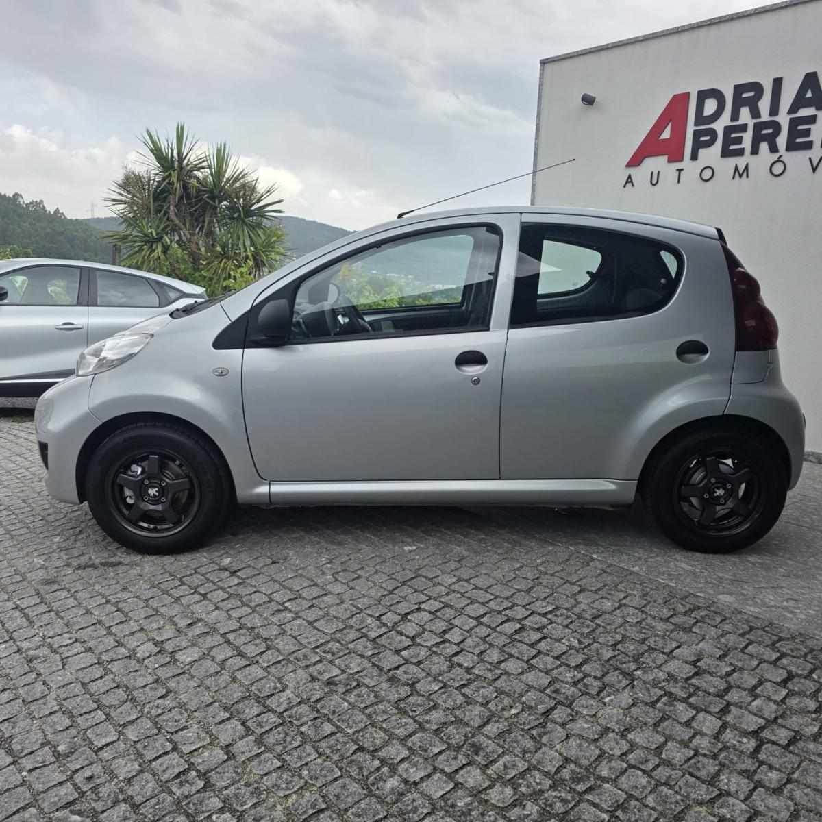 peugeot-107-2011-gasolina-998cc