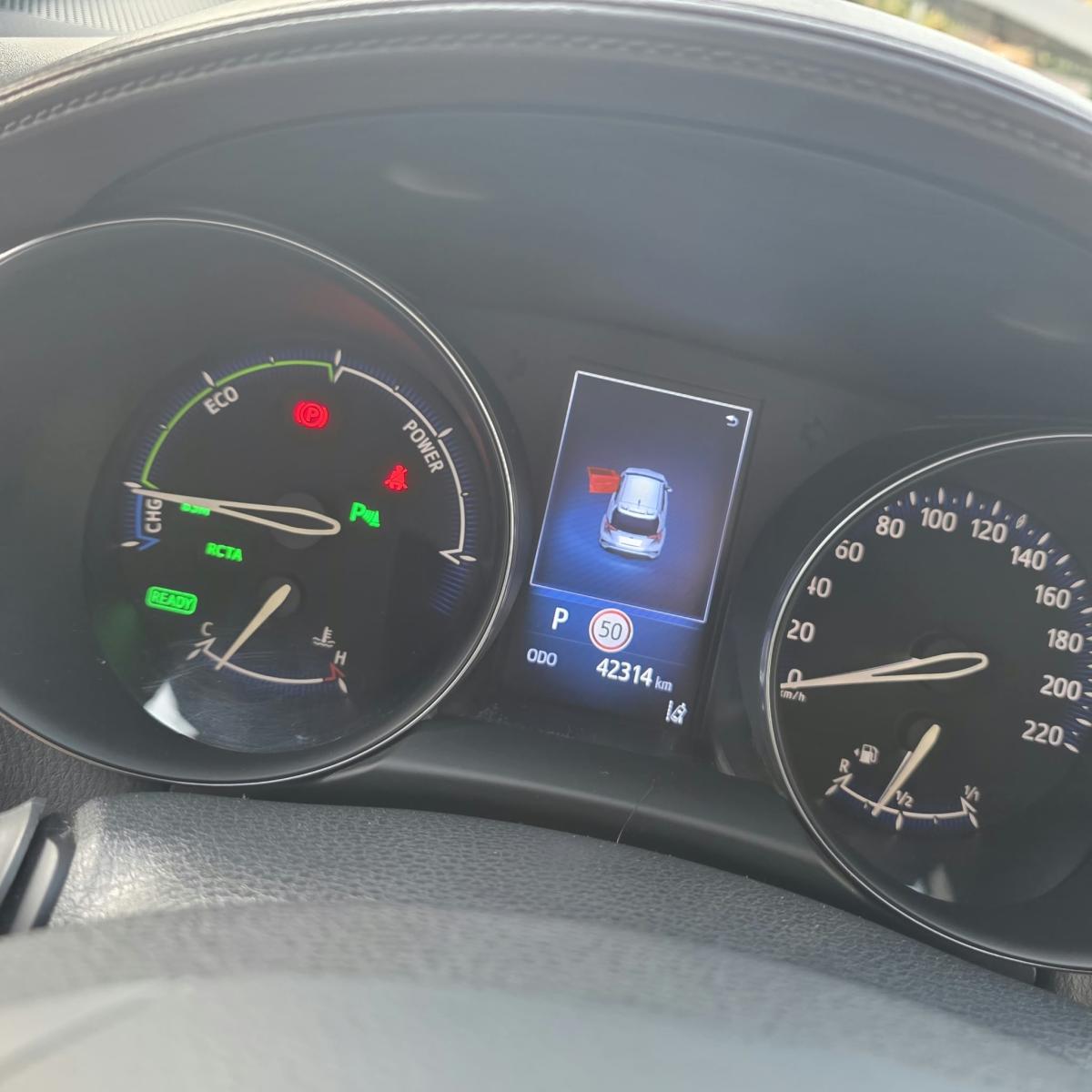 toyota-c-hr-2019-hibrido-a-gasolina-1798cc