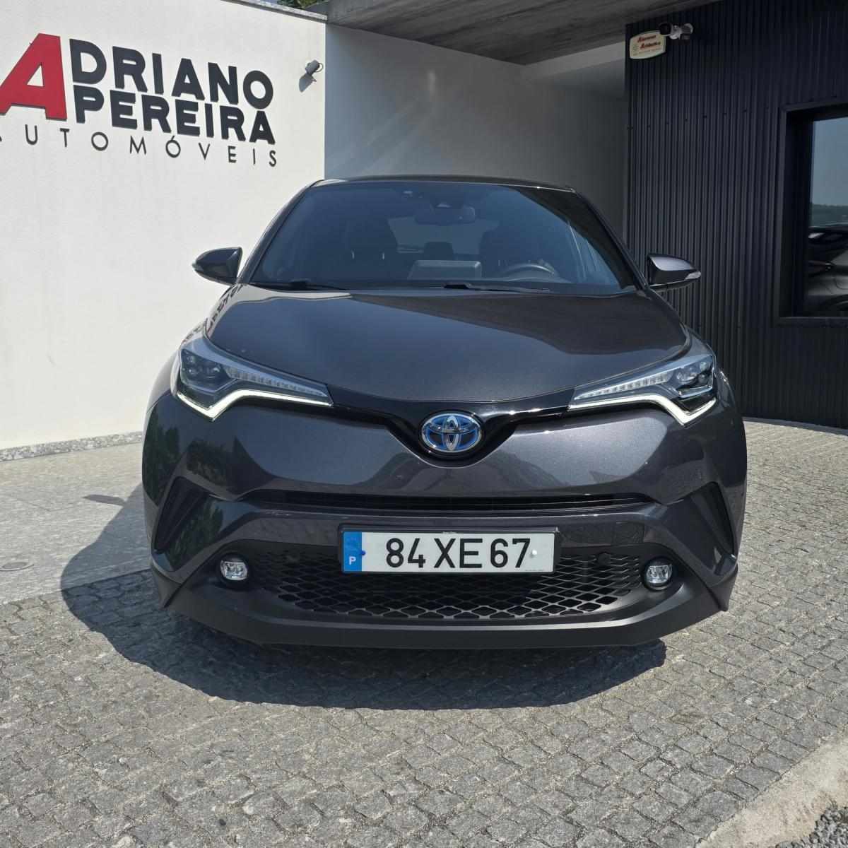 toyota-c-hr-2019-hibrido-a-gasolina-1798cc