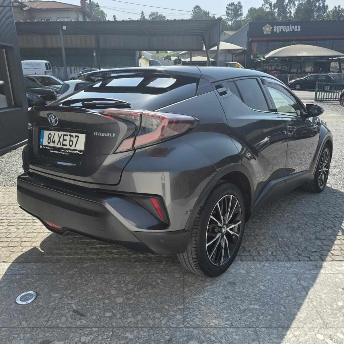 toyota-c-hr-2019-hibrido-a-gasolina-1798cc