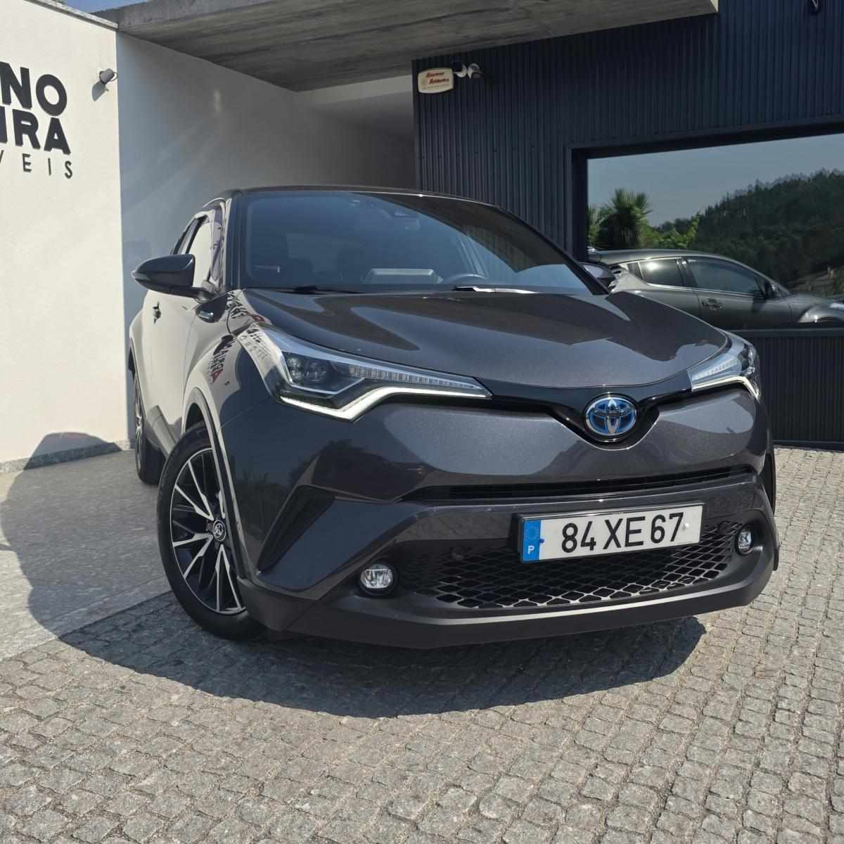 toyota-c-hr-2019-hibrido-a-gasolina-1798cc