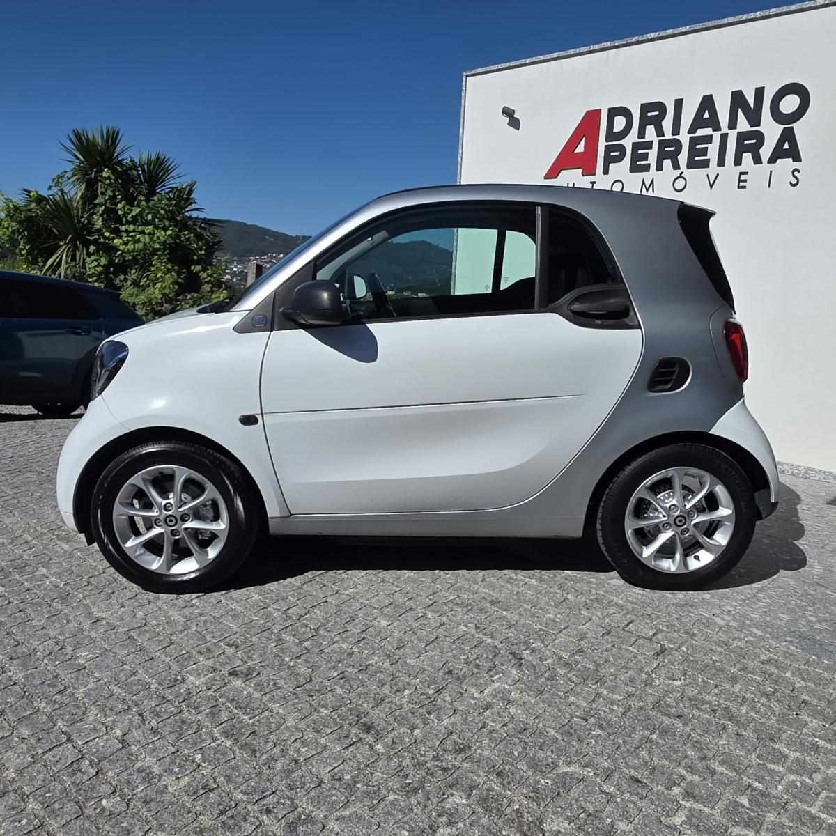 smart-fortwocoupe-2020-eletrico-0cc