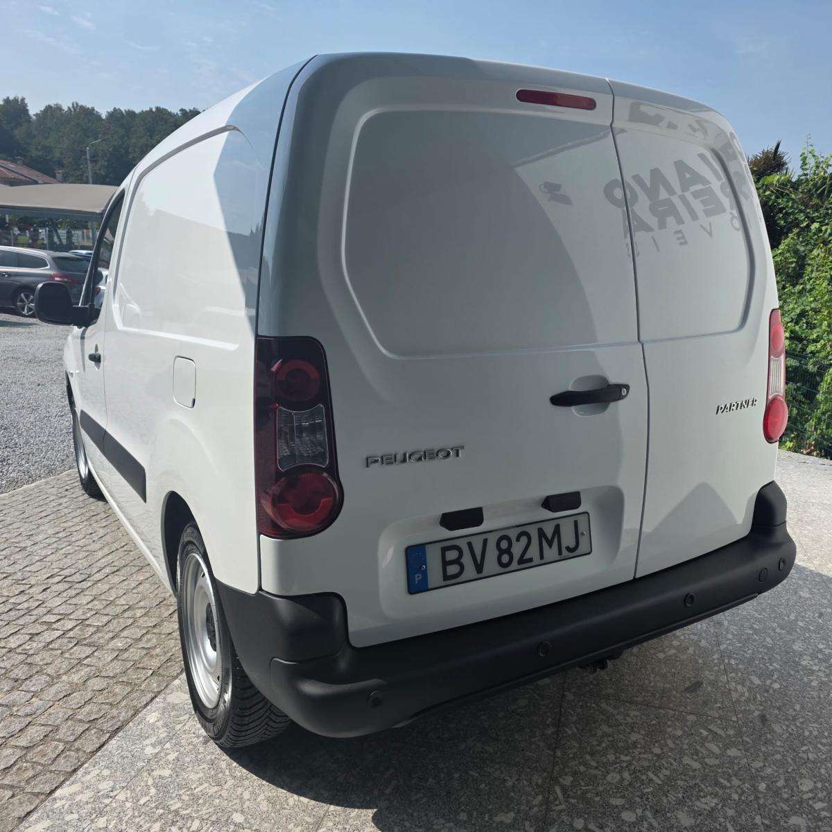 peugeot-partner-2016-diesel-1560cc