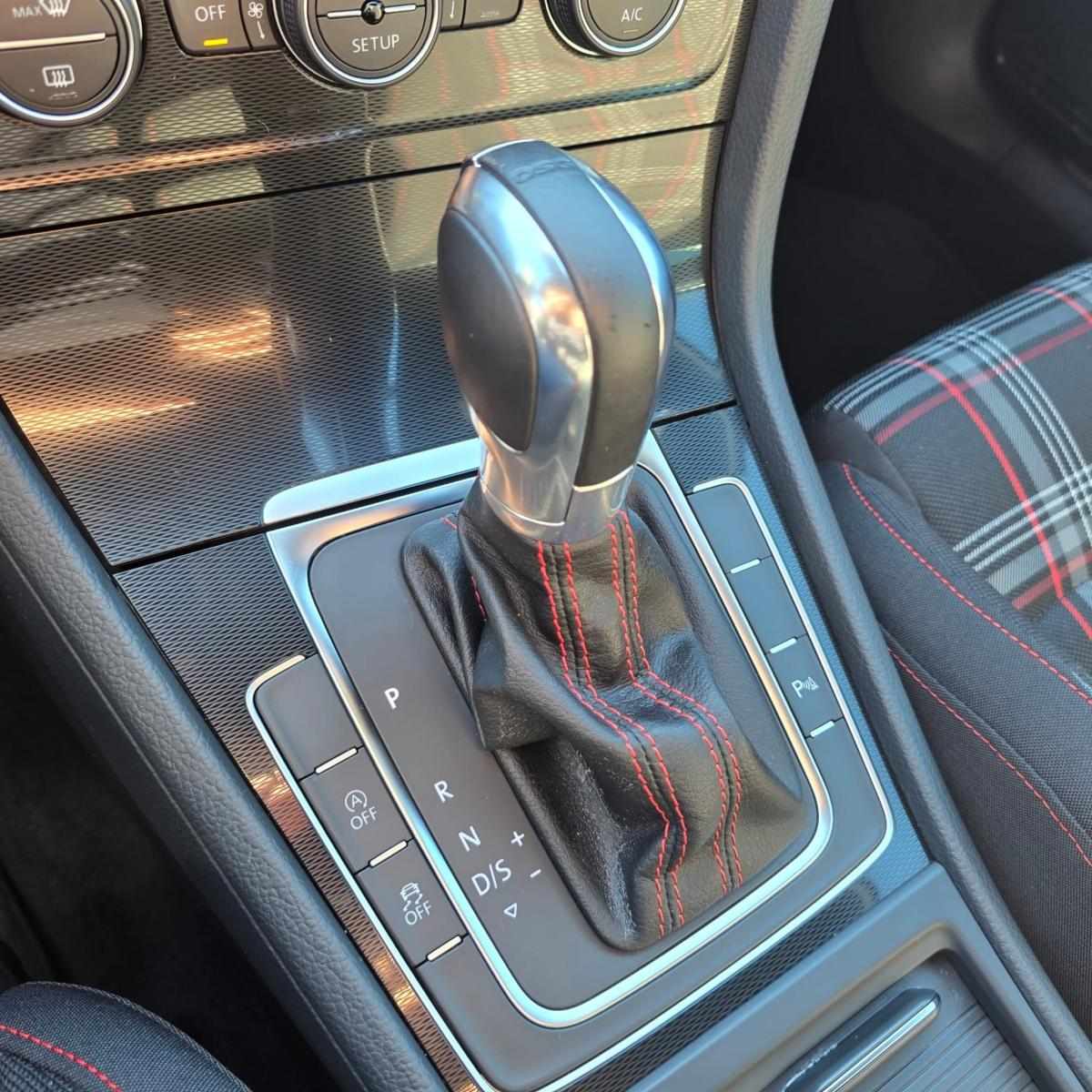 volkswagen-golf-2013-gasolina-1984cc