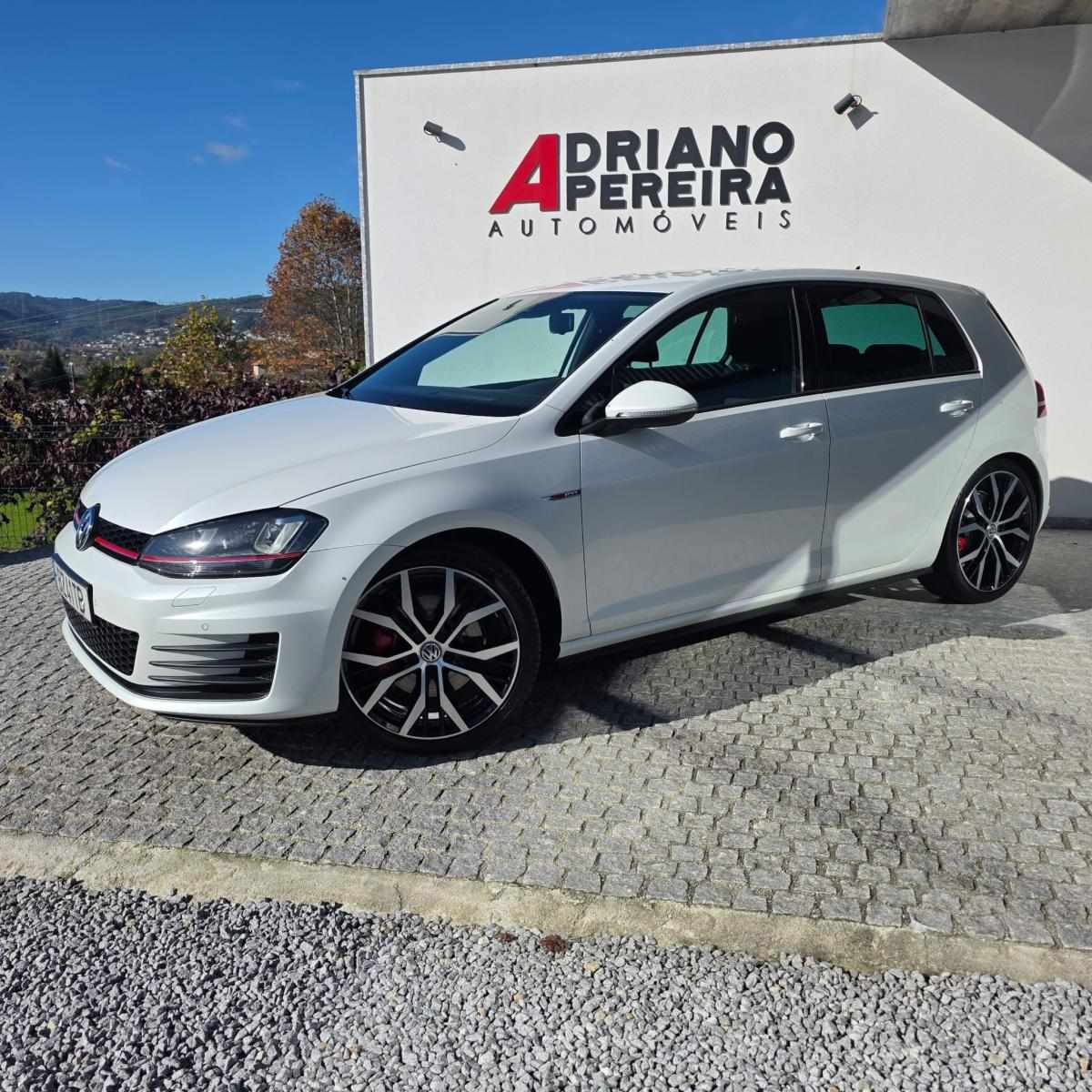 volkswagen-golf-2013-gasolina-1984cc