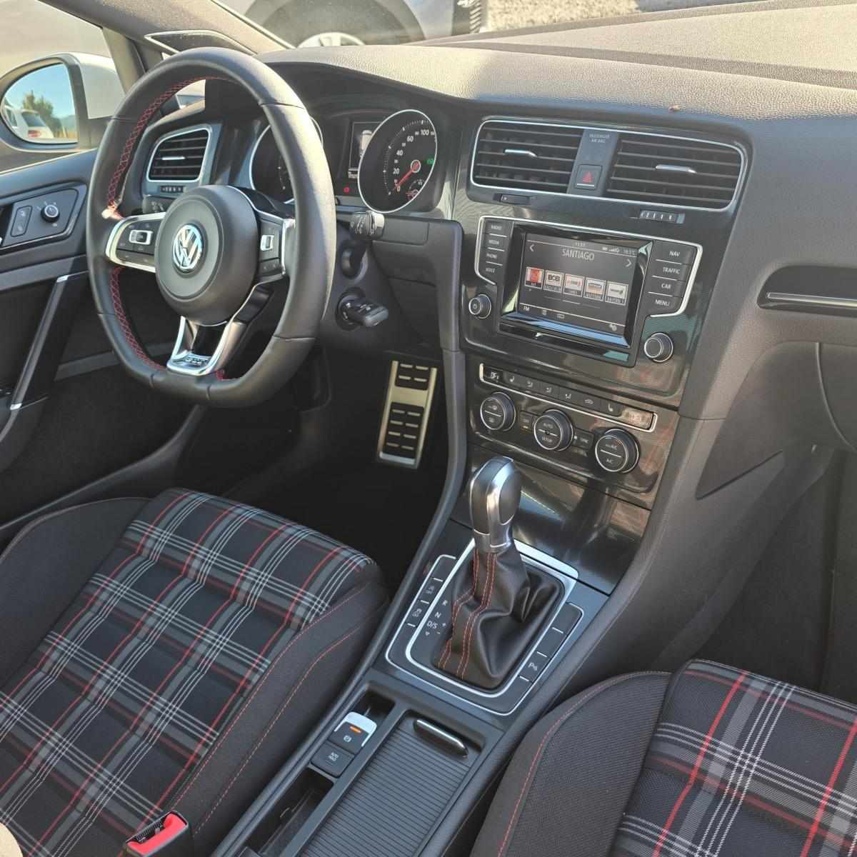 volkswagen-golf-2013-gasolina-1984cc