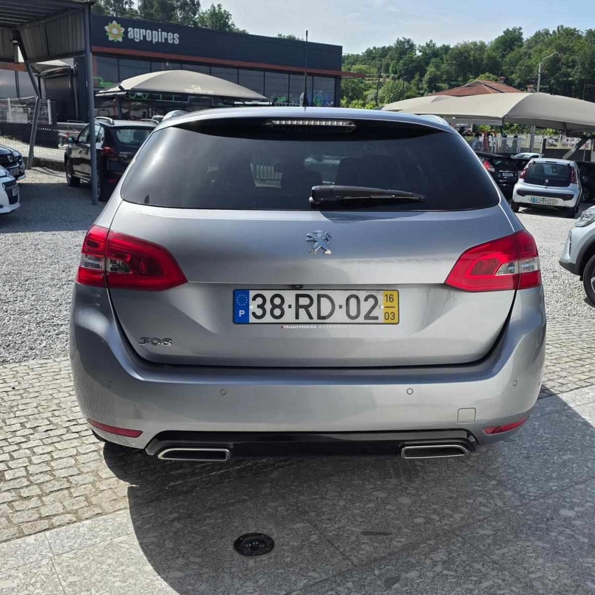 peugeot-308-sw-2016-diesel-1560cc