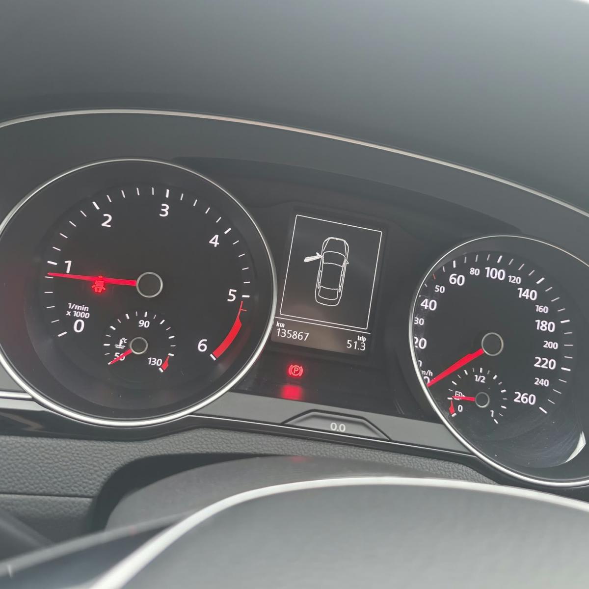 volkswagen-passat-2015-diesel-1968cc