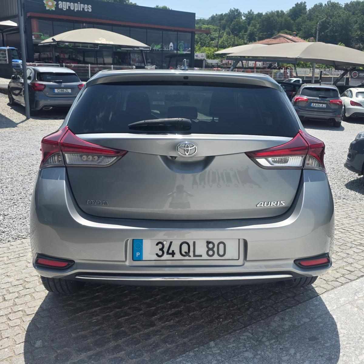 toyota-auris-2015-diesel-1364cc