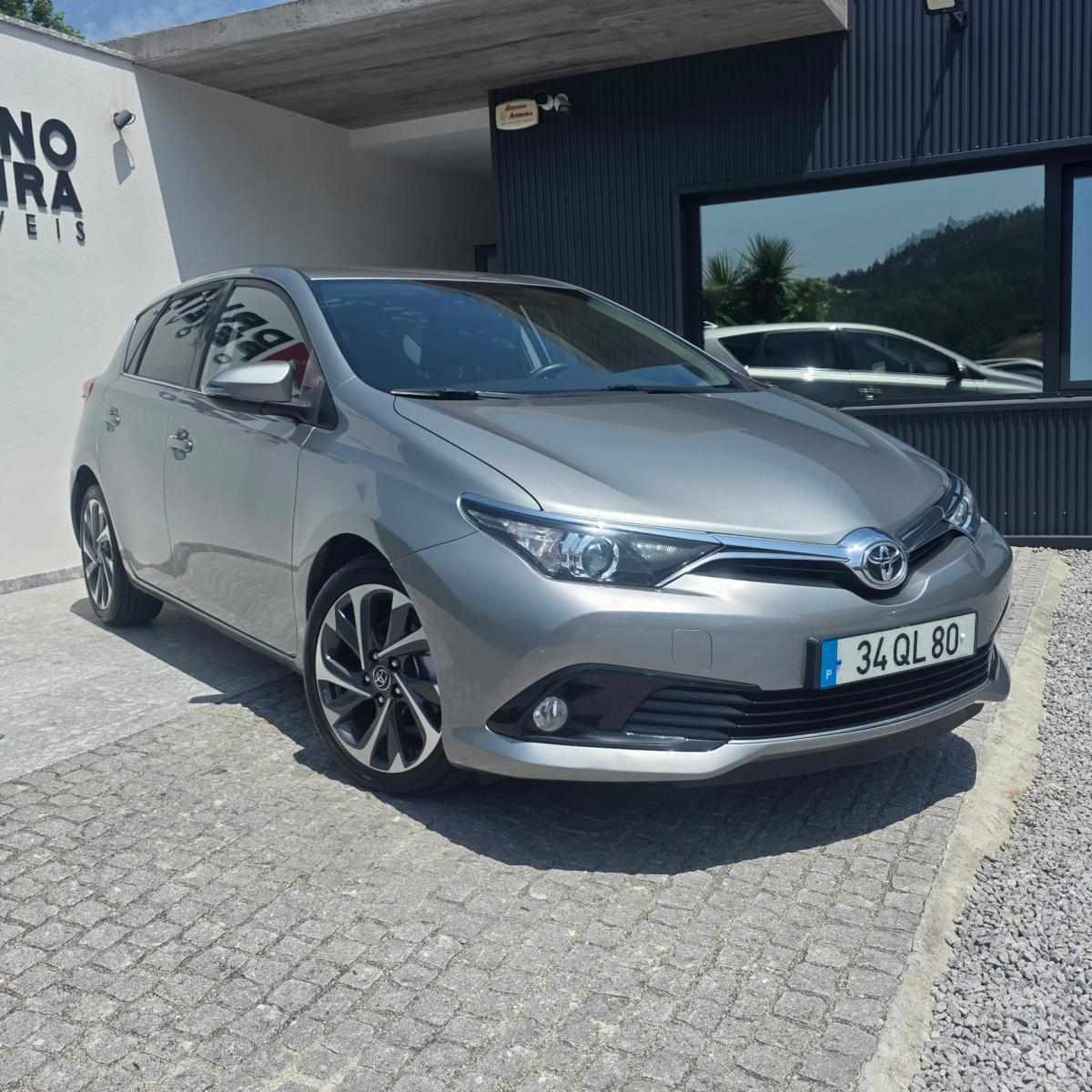 toyota-auris-2015-diesel-1364cc