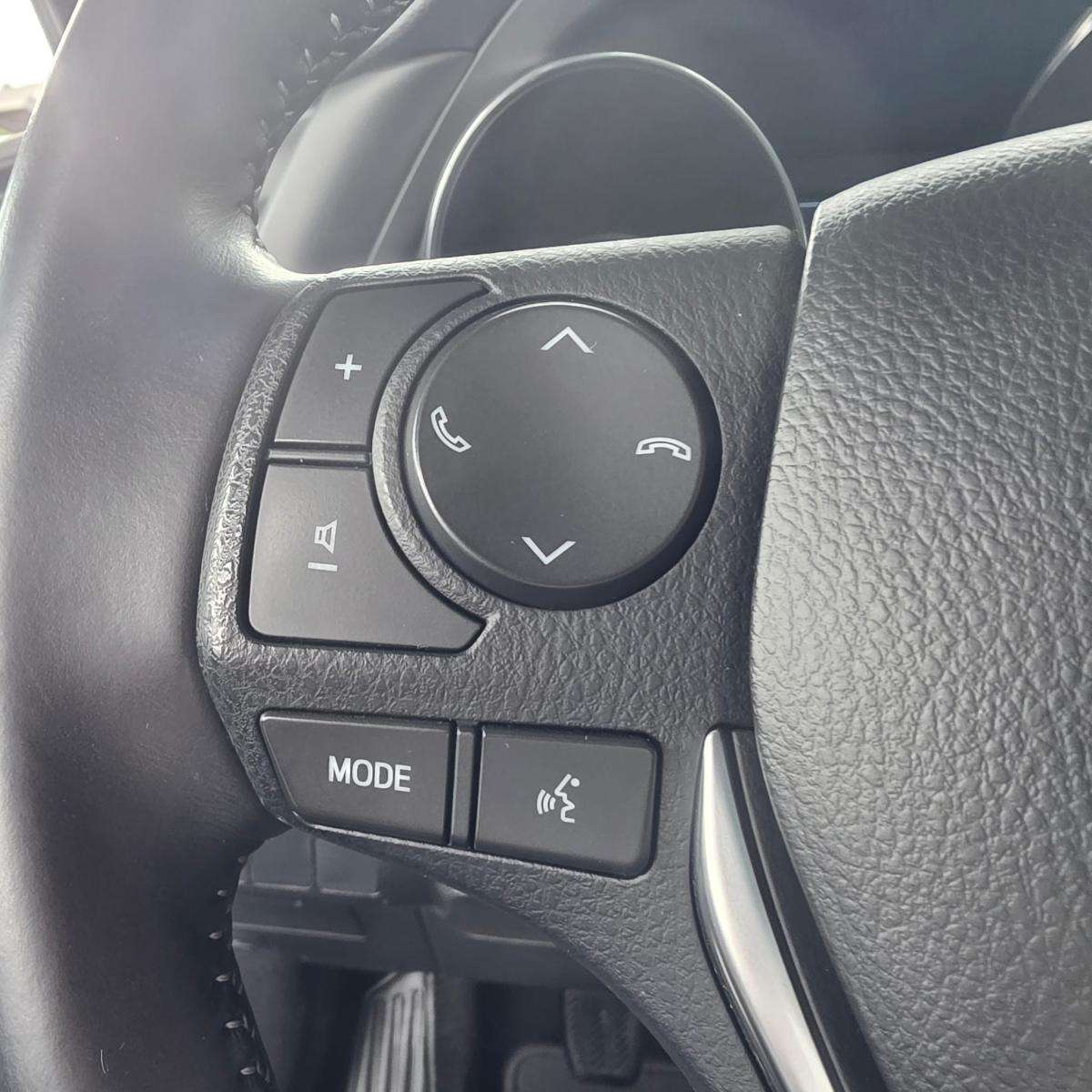 toyota-auris-2015-diesel-1364cc