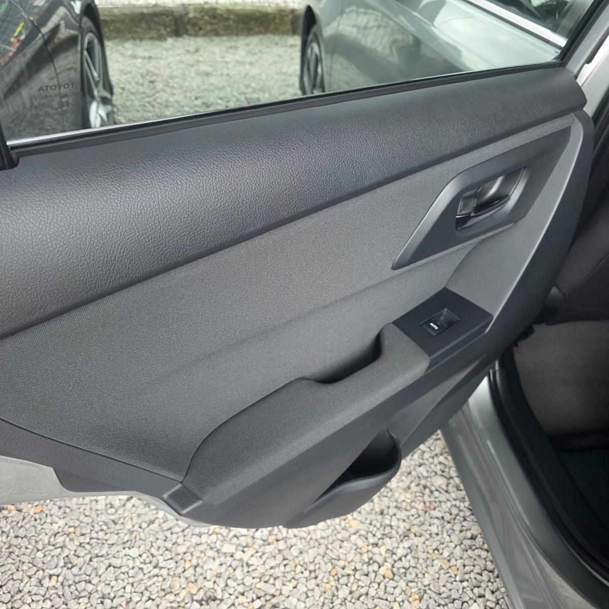 toyota-auris-2015-diesel-1364cc