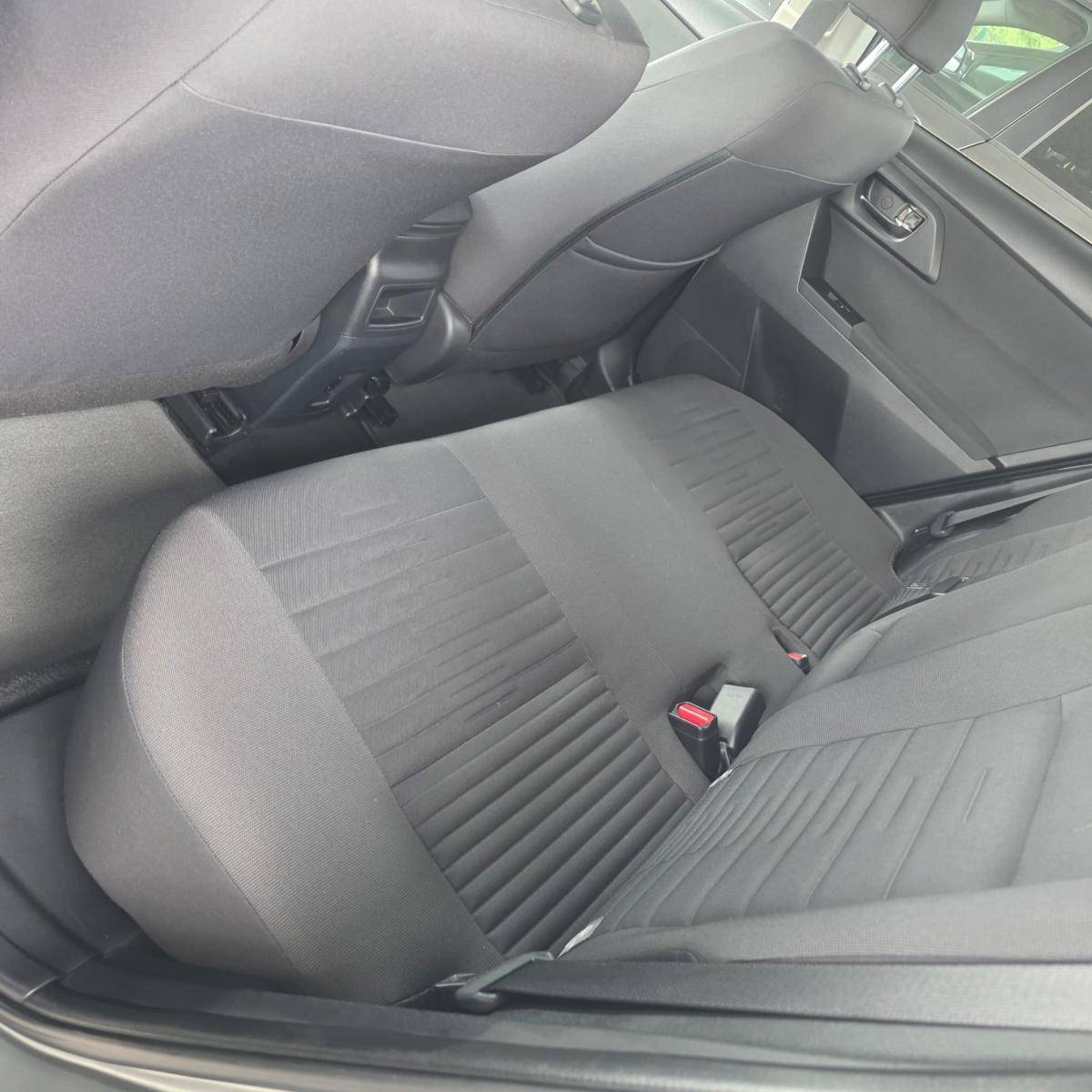 toyota-auris-2015-diesel-1364cc