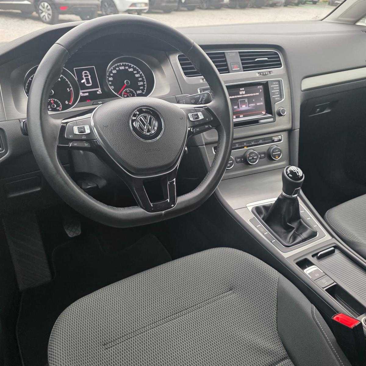 volkswagen-golf-2013-diesel-1598cc