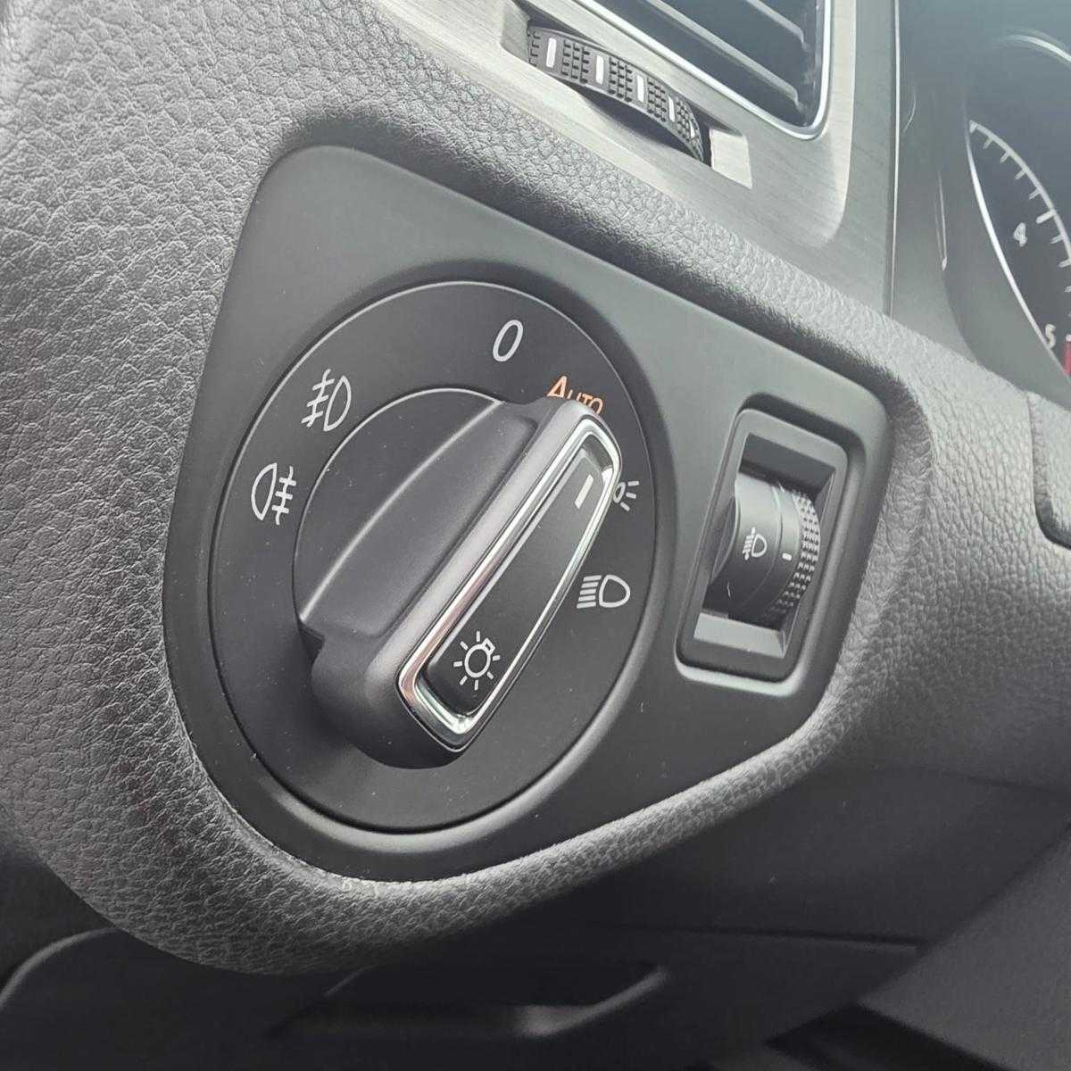 volkswagen-golf-2013-diesel-1598cc