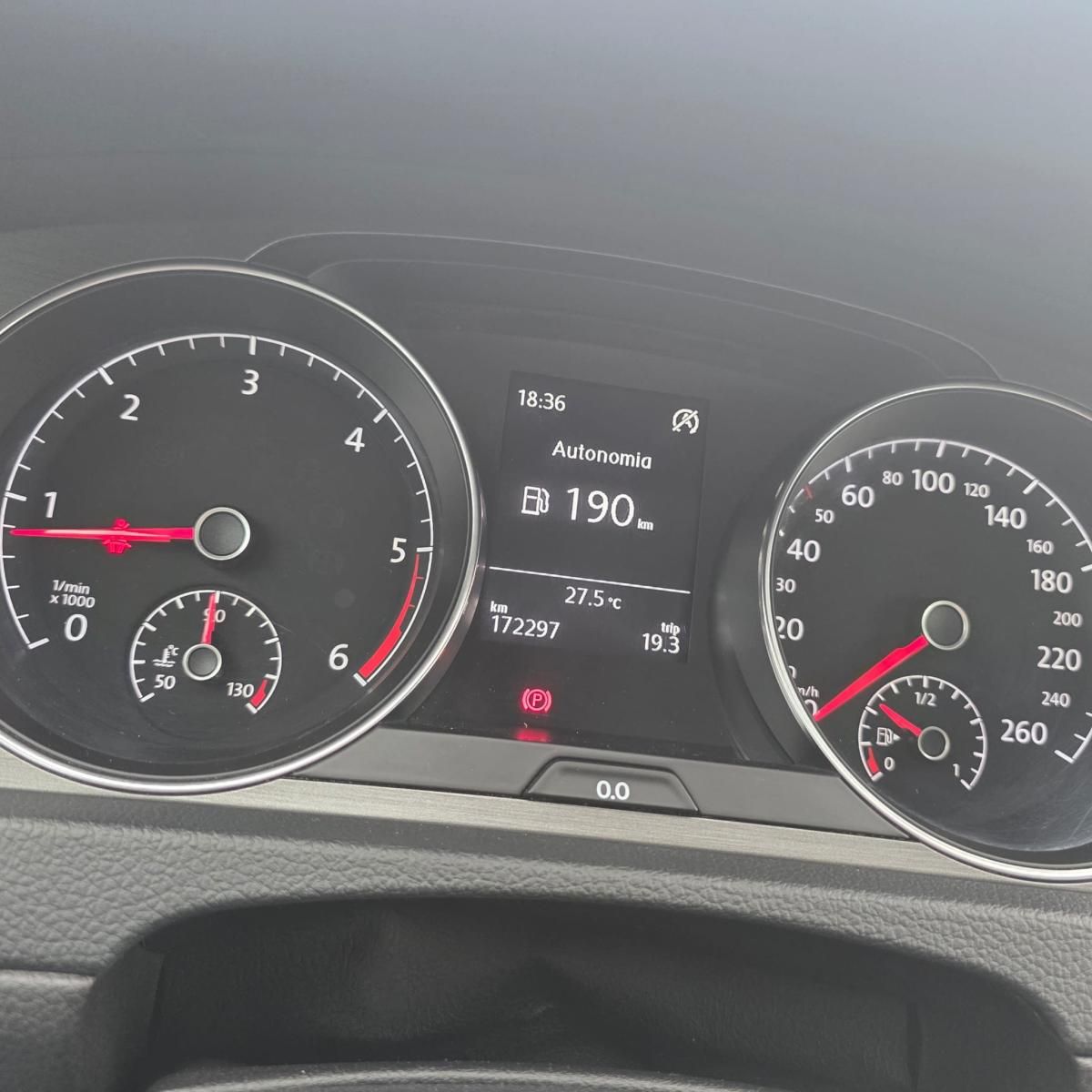 volkswagen-golf-2013-diesel-1598cc