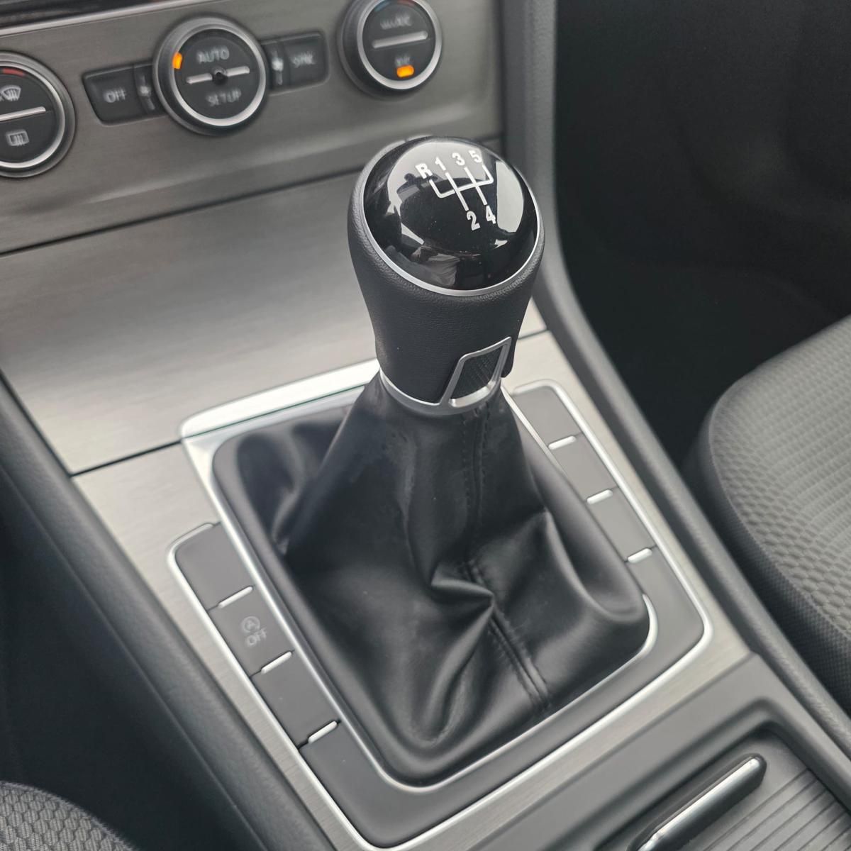 volkswagen-golf-2013-diesel-1598cc