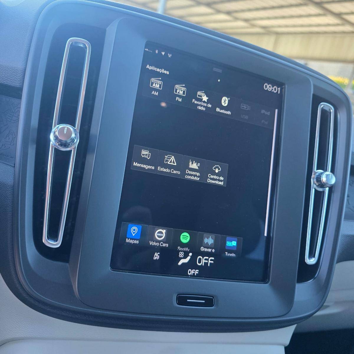 volvo-xc40-2019-gasolina-1477cc